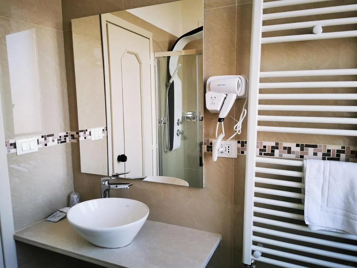 ***  New Alexander Hotel Genoa Italy