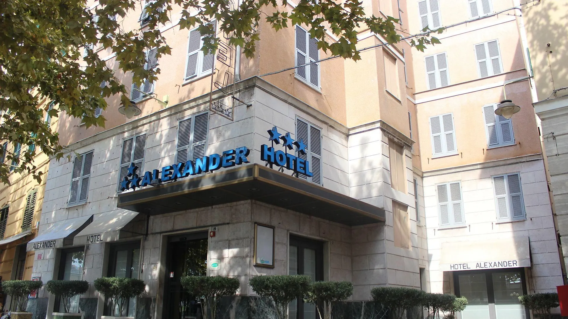 New Alexander Hotel Genoa