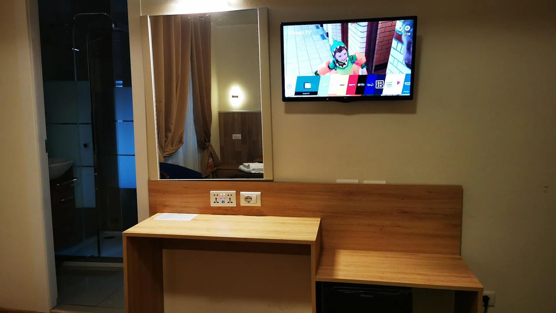 New Alexander Hotel Genoa