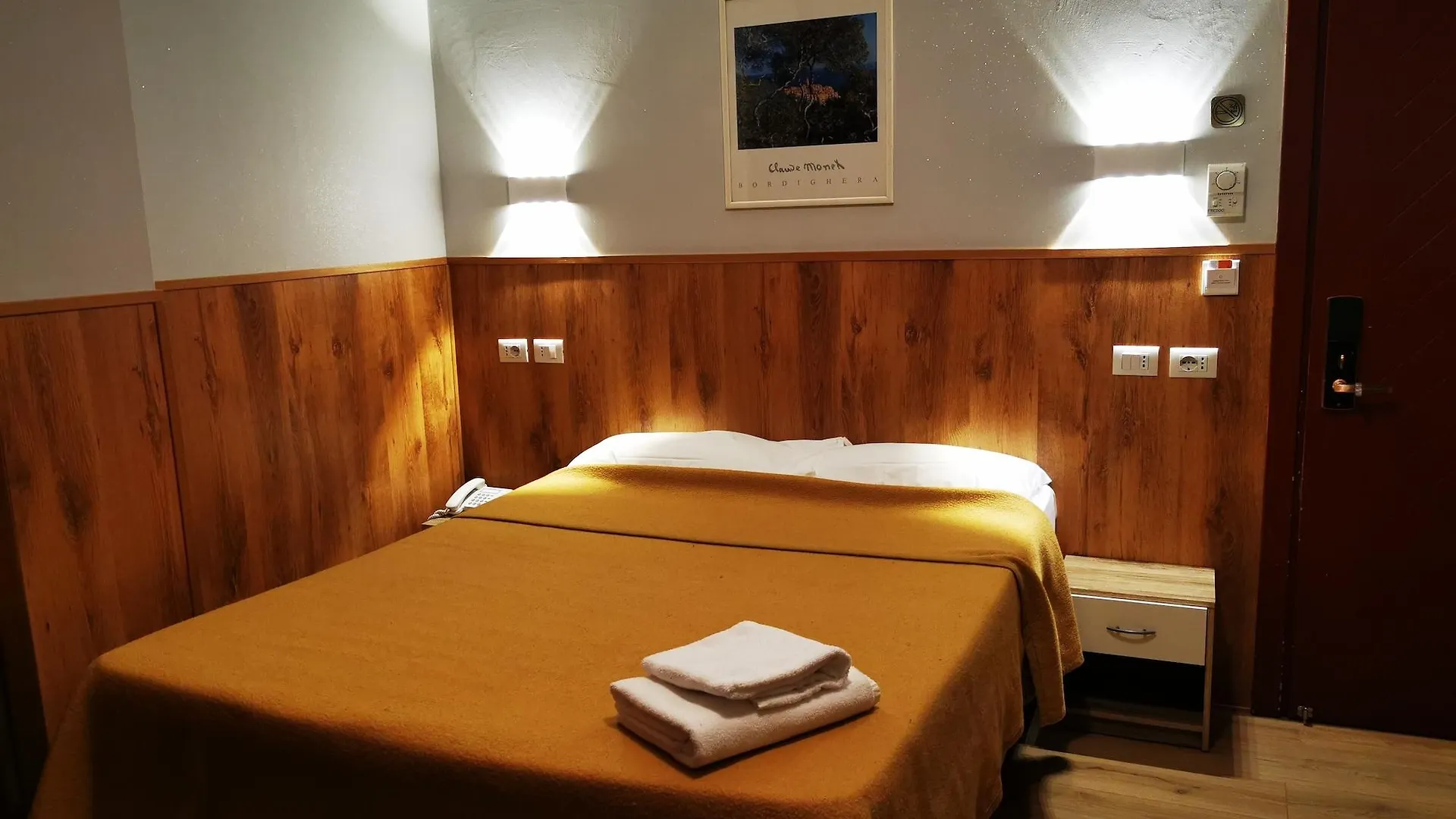New Alexander Hotel Genoa