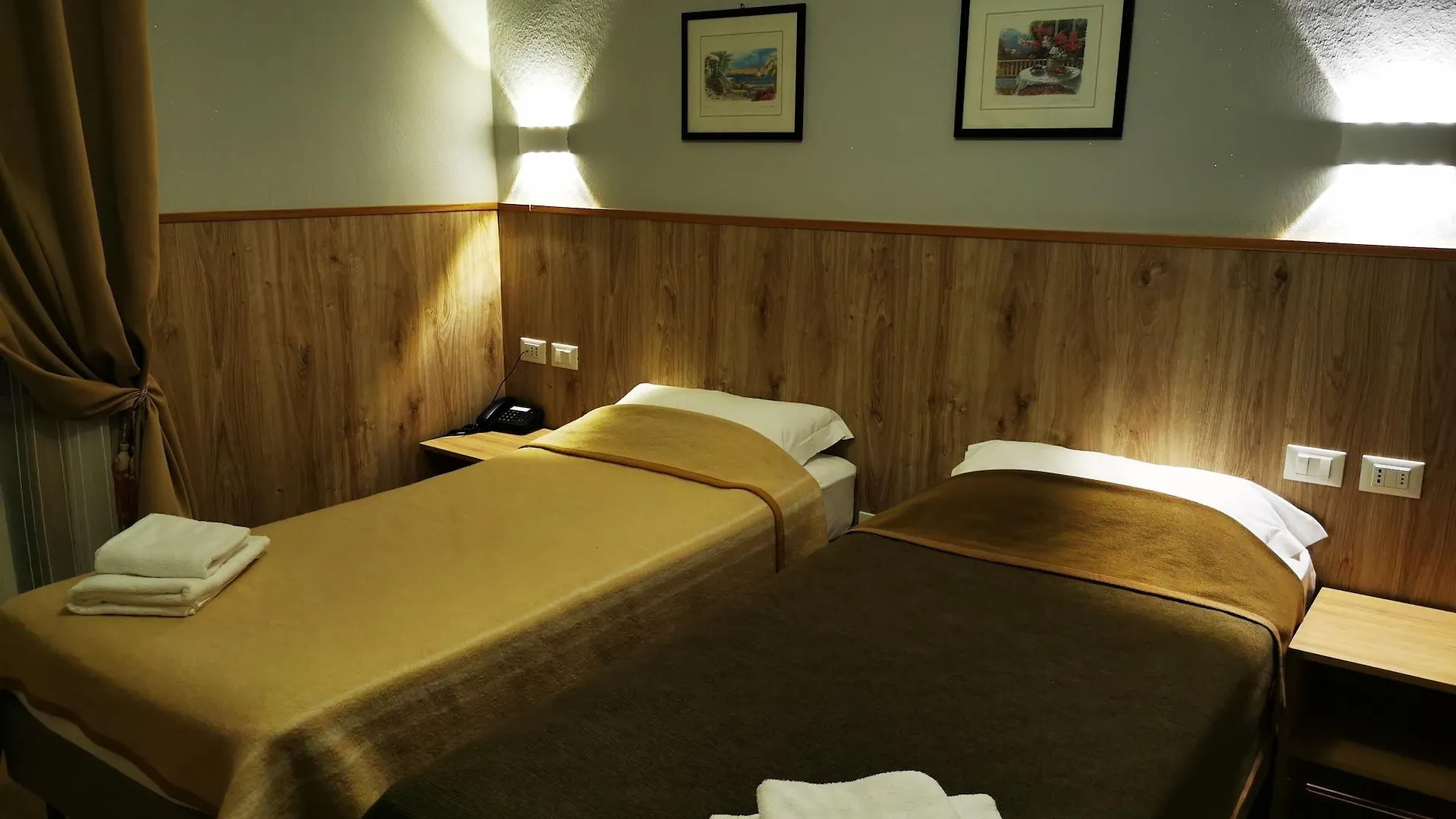 New Alexander Hotel Genoa