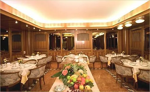 New Alexander Hotel Genoa