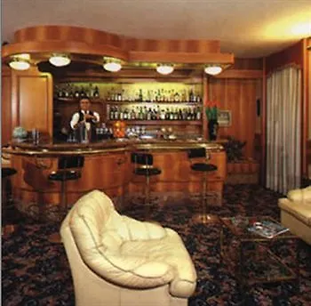 New Alexander Hotel Genoa 3*,
