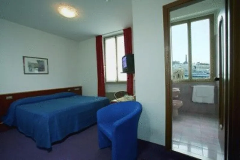 New Alexander Hotel Genoa