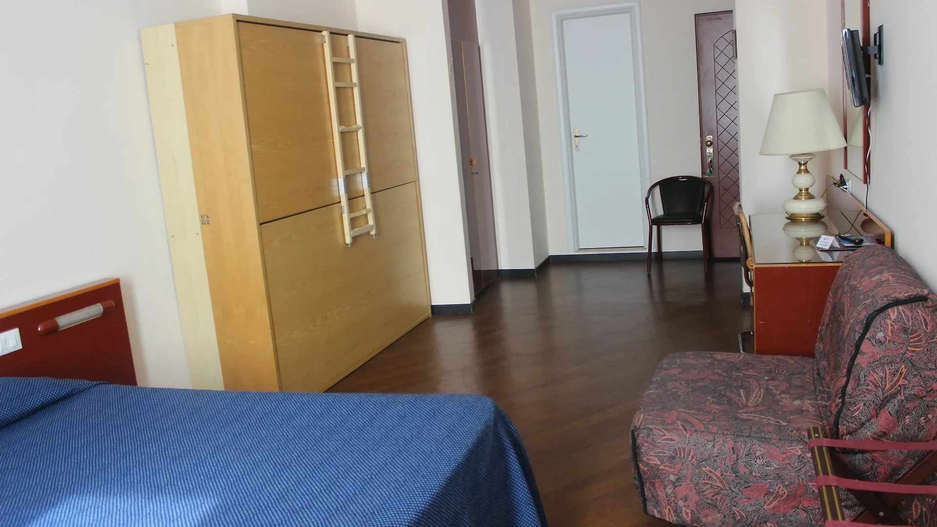 New Alexander Hotel Genoa