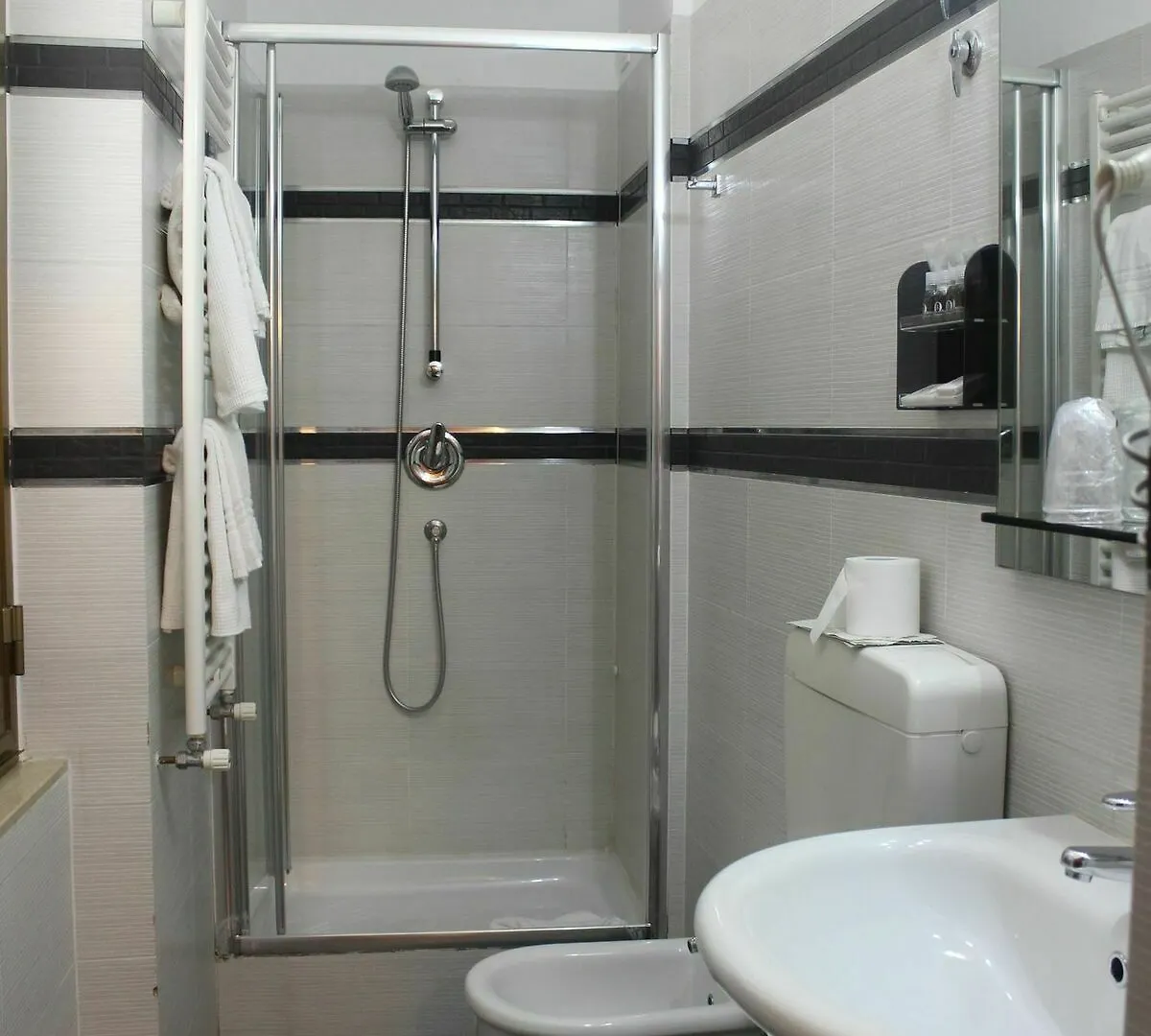New Alexander Hotel Genoa
