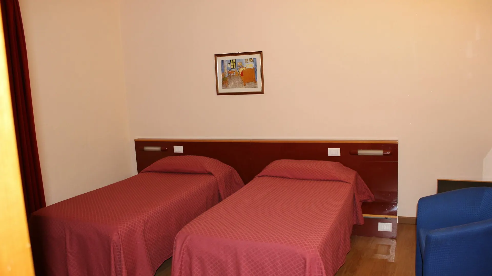 New Alexander Hotel Genoa